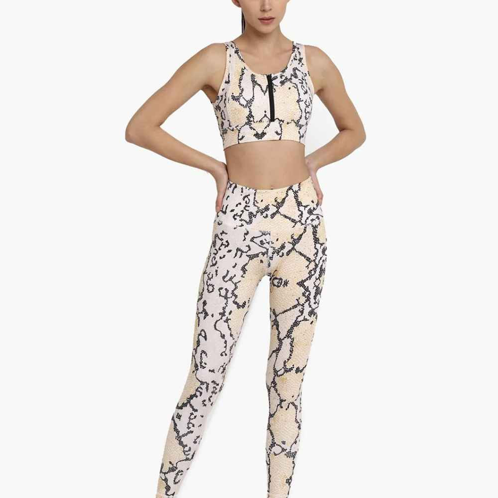 07 Yoga Sets - Image 1